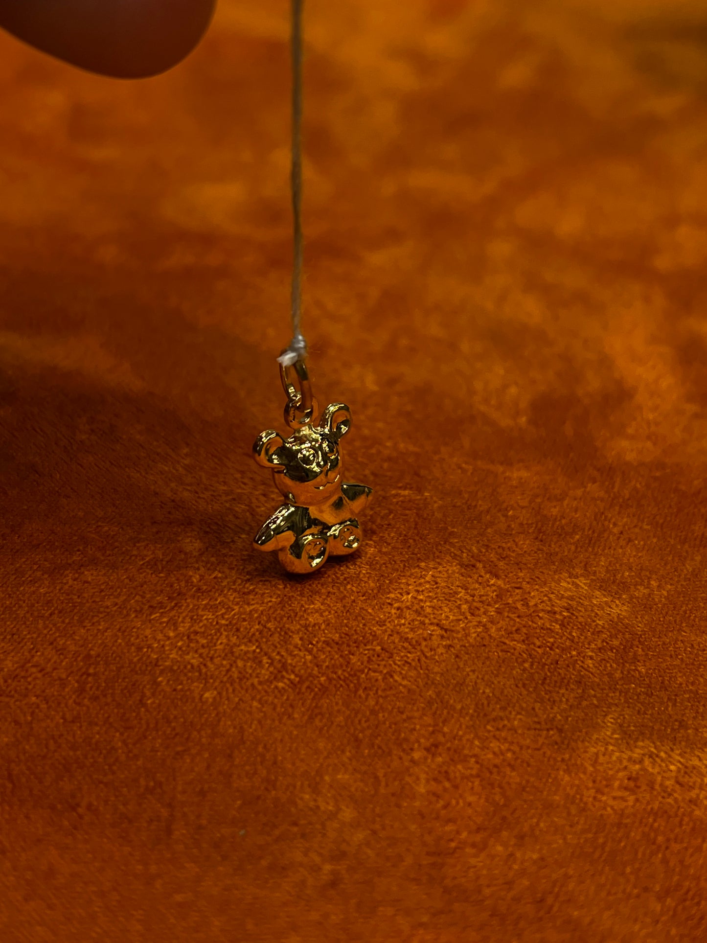 3.	“Mini Bear – Sweet Gold Charm”